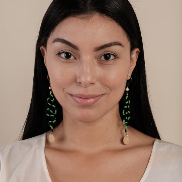 Brincos de Miçangas e Sementes | TWINS, As Cariocas