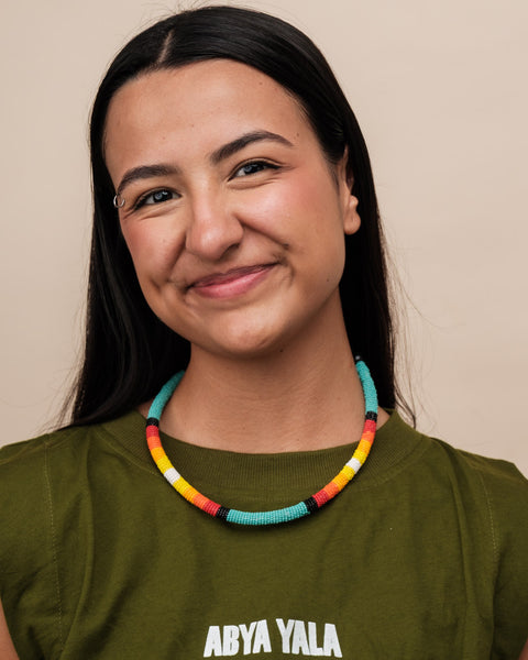 Colar Coral de Miçangas | Kamayurá