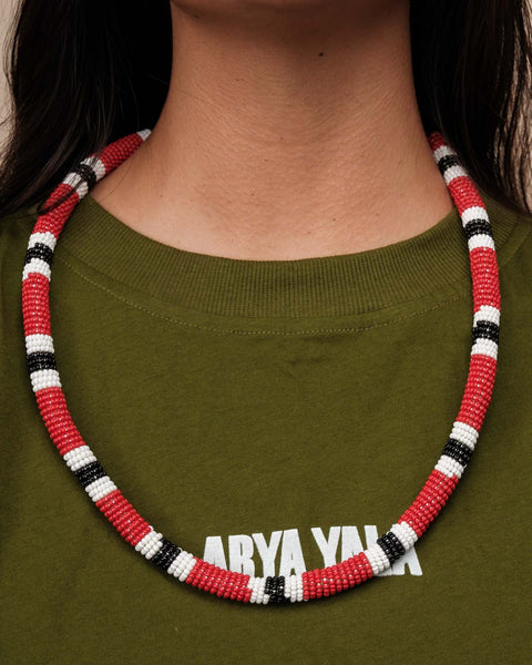 Colar Coral de Miçangas | Kamayurá