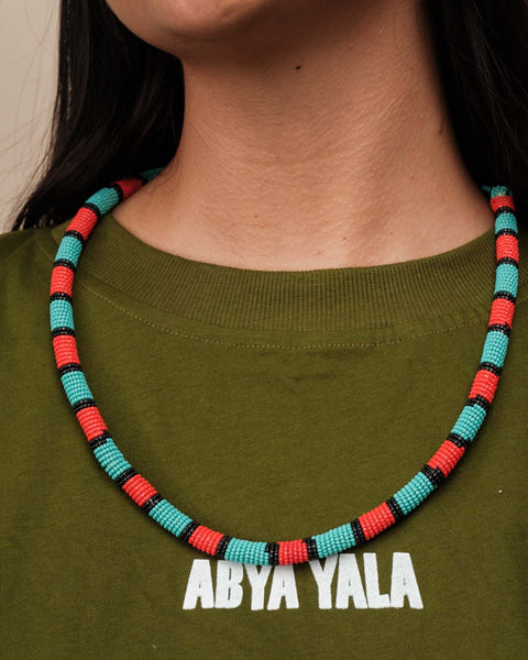 Colar Coral de Miçangas | Kamayurá