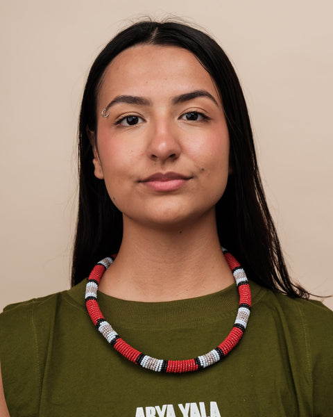 Colar Coral de Miçangas | Kamayurá