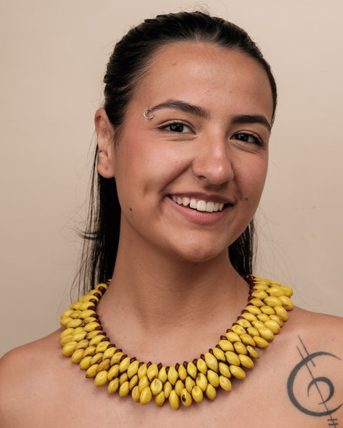 Gargantilha de Sementes | Pataxó