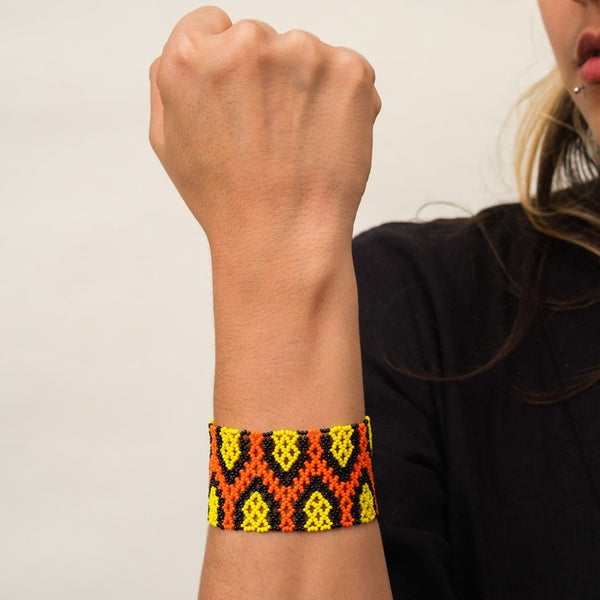 Pulseira de Miçangas | Mehinako - TUCUM