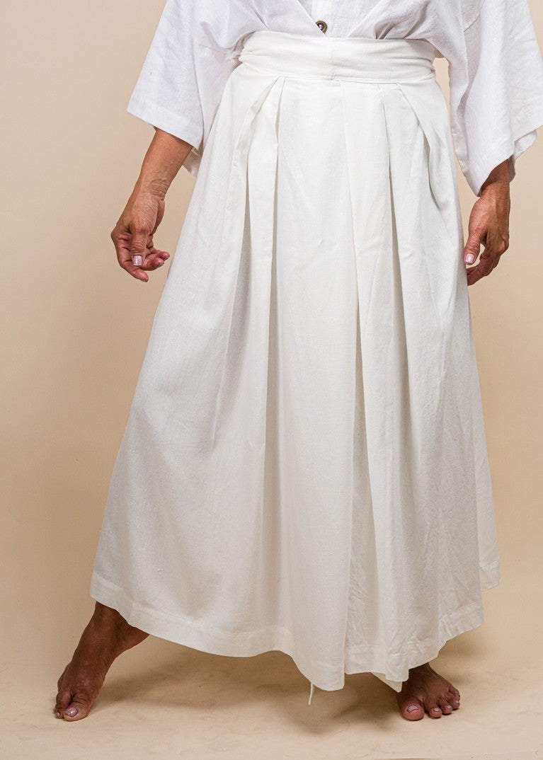 Calça Hakama Branca de Linho | WANWAN - TUCUM