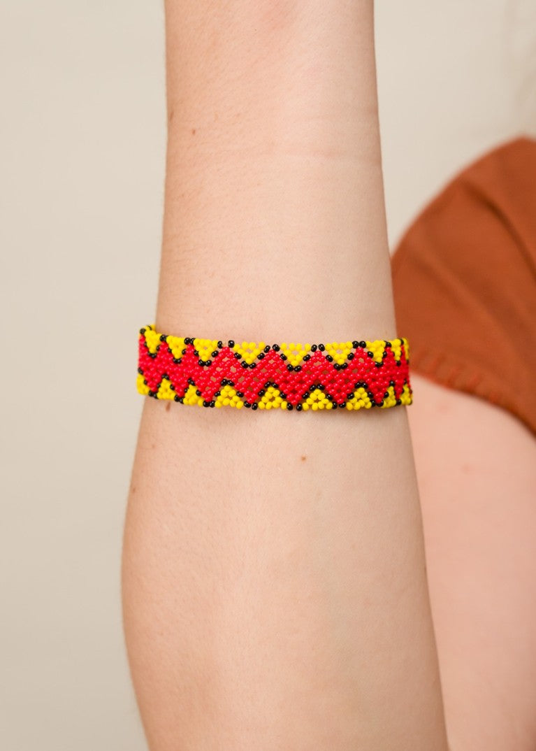 Pulseira Kamayurá - Joia indígena Imagem secundária do produto