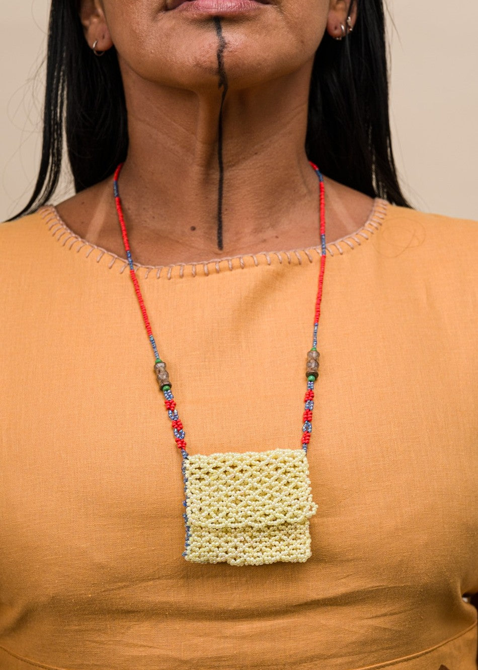 Colar Patuá Guajajara - Joia Indígena | Tucum Brasil Imagem principal do produto