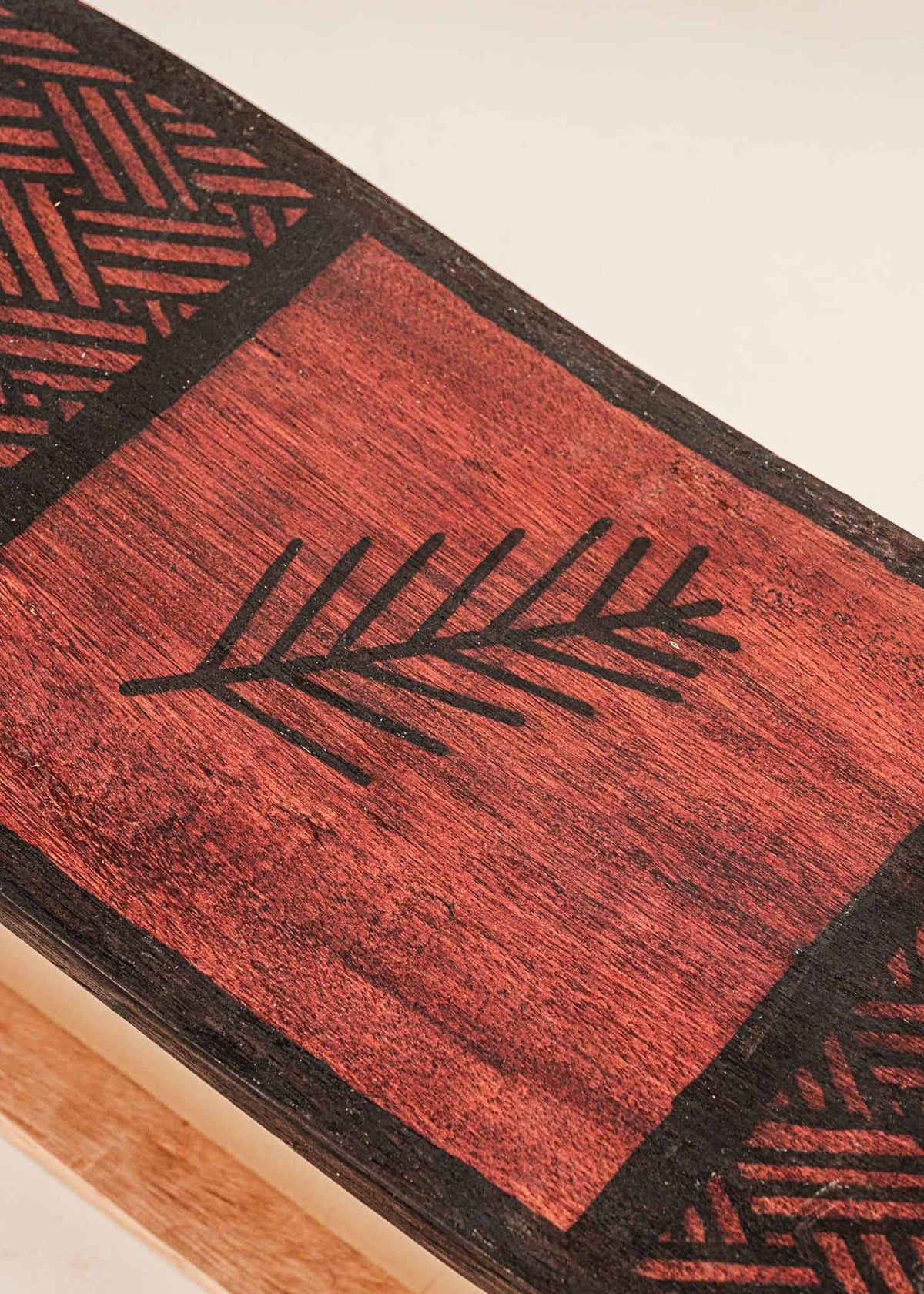 Banco Kumurõ Tukano - Arte indígena | Tucum Brasil