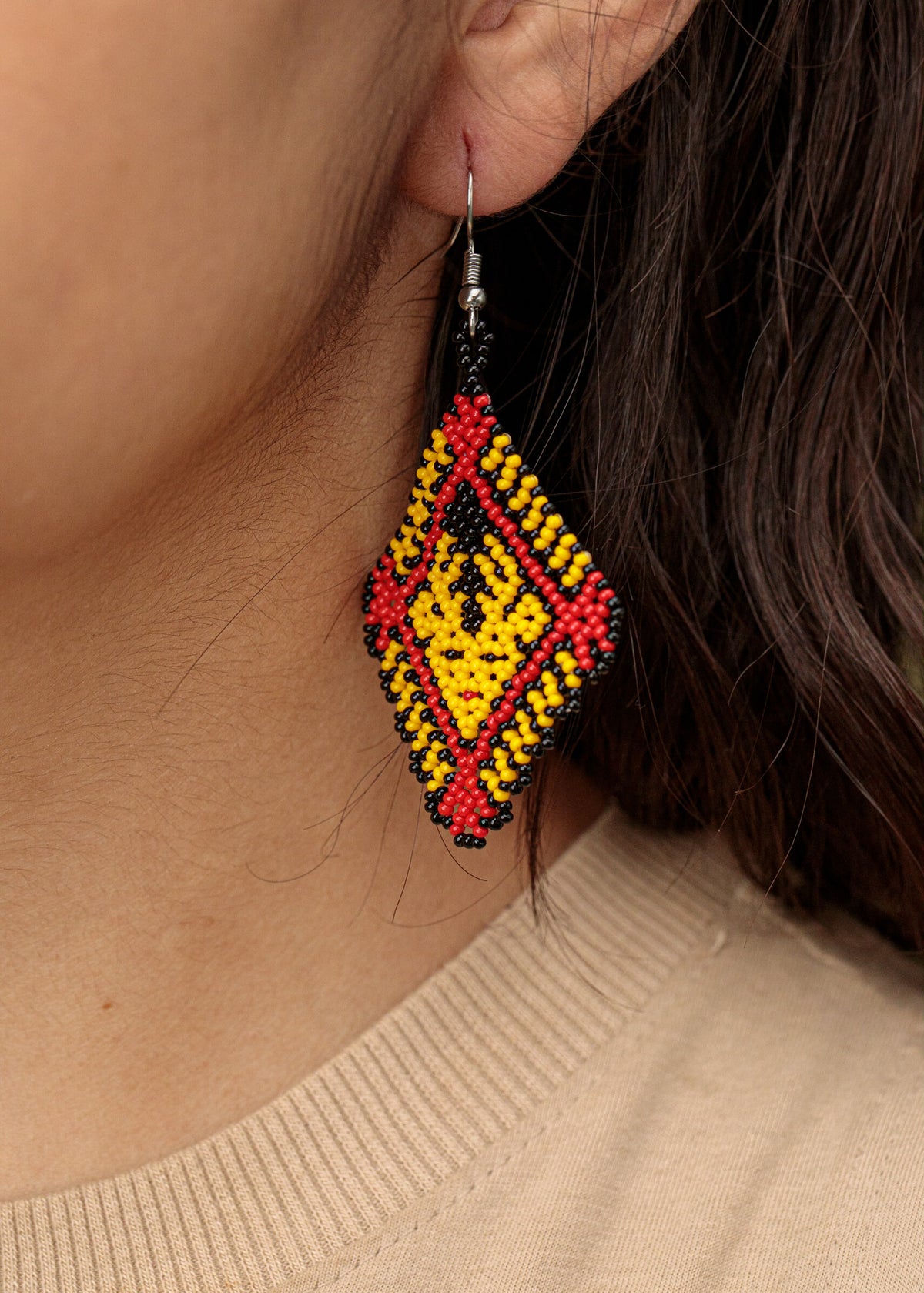 Brincos Gavião - Joia Indígena | Tucum Brasil