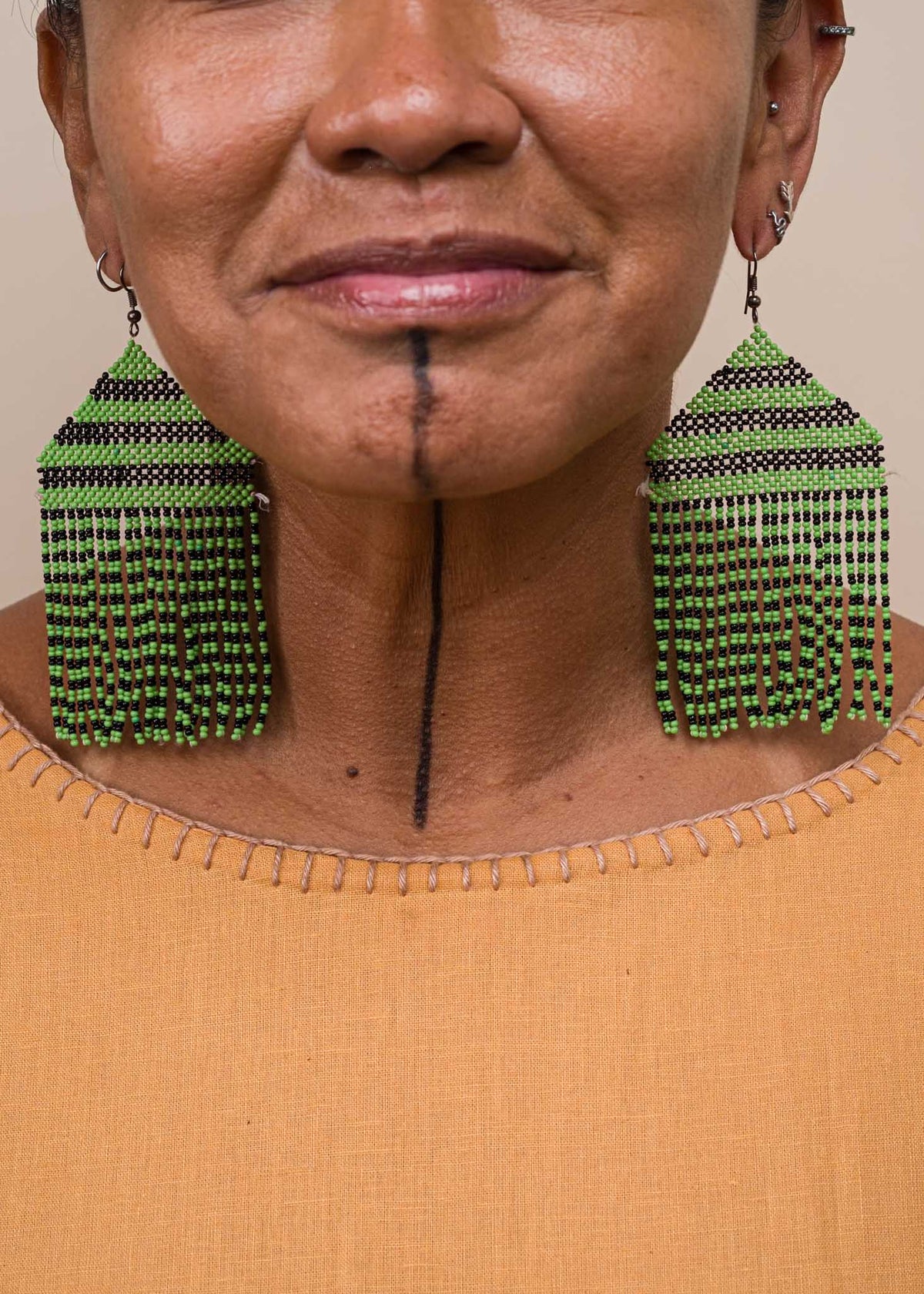 Brincos Marubo - Joia Indígena | Tucum Brasil