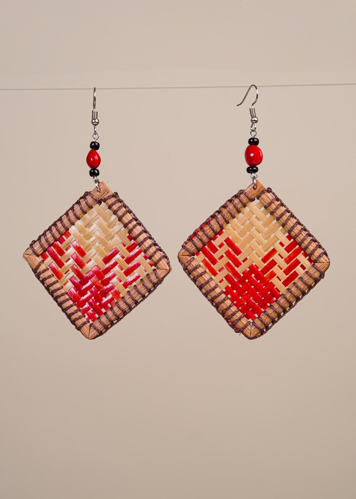 Kit brincos Taurepang + creme facial Rosas | TUCUM