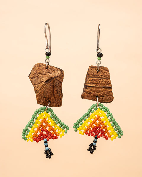 Brincos de coco e miçangas | TWINS, As Cariocas