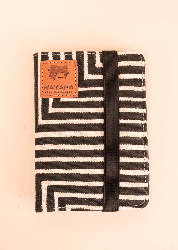 Carteira grafismos Kayapó - Arte indígena | Tucum Brasil