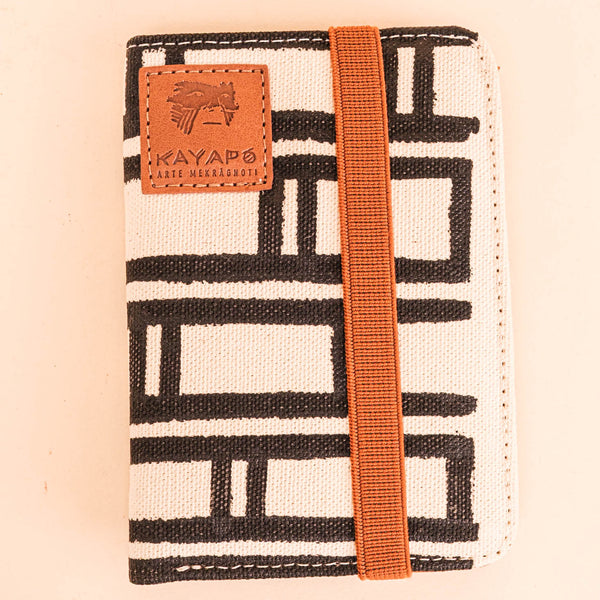 Carteira grafismos Kayapó - Arte indígena | Tucum Brasil