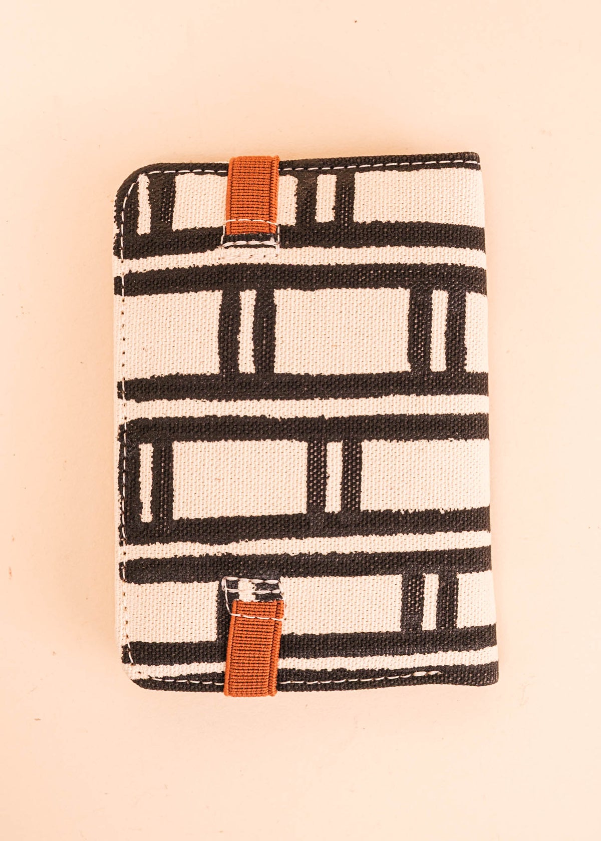 Carteira grafismos Kayapó - Arte indígena | Tucum Brasil