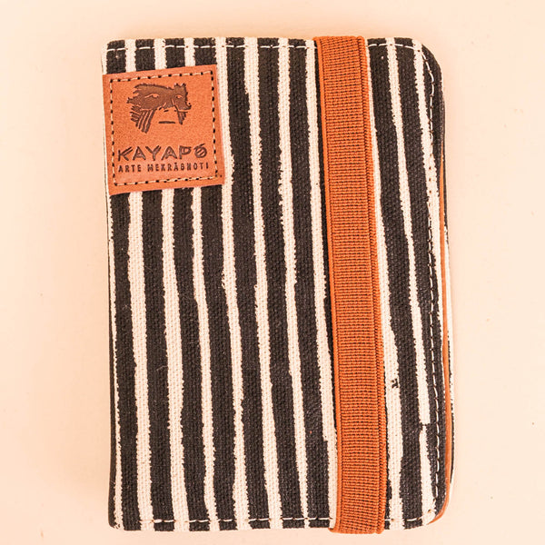 Carteira grafismos Kayapó - Arte indígena | Tucum Brasil