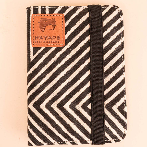 Carteira grafismos Kayapó - Arte indígena | Tucum Brasil