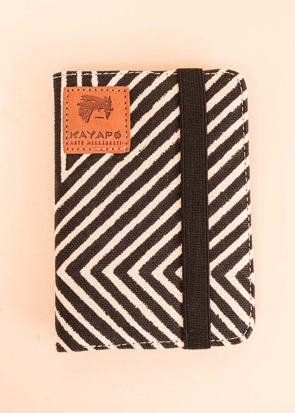 Carteira grafismos Kayapó - Arte indígena | Tucum Brasil