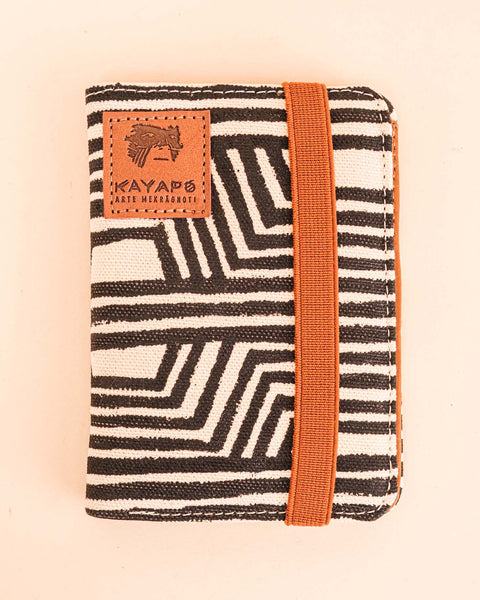 Carteira grafismos Kayapó - Arte indígena | Tucum Brasil