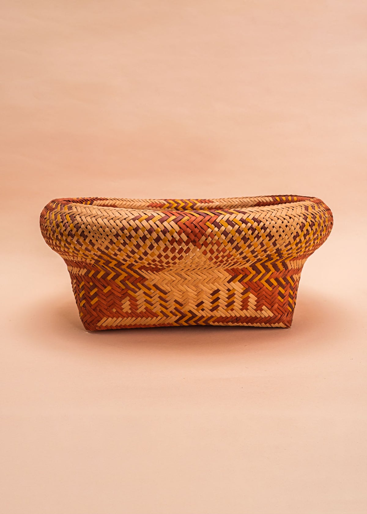 Cestos_Indigenas_036_1_bolsas+tramas-e-cores–indigena-comprar-banner-site-tucum
