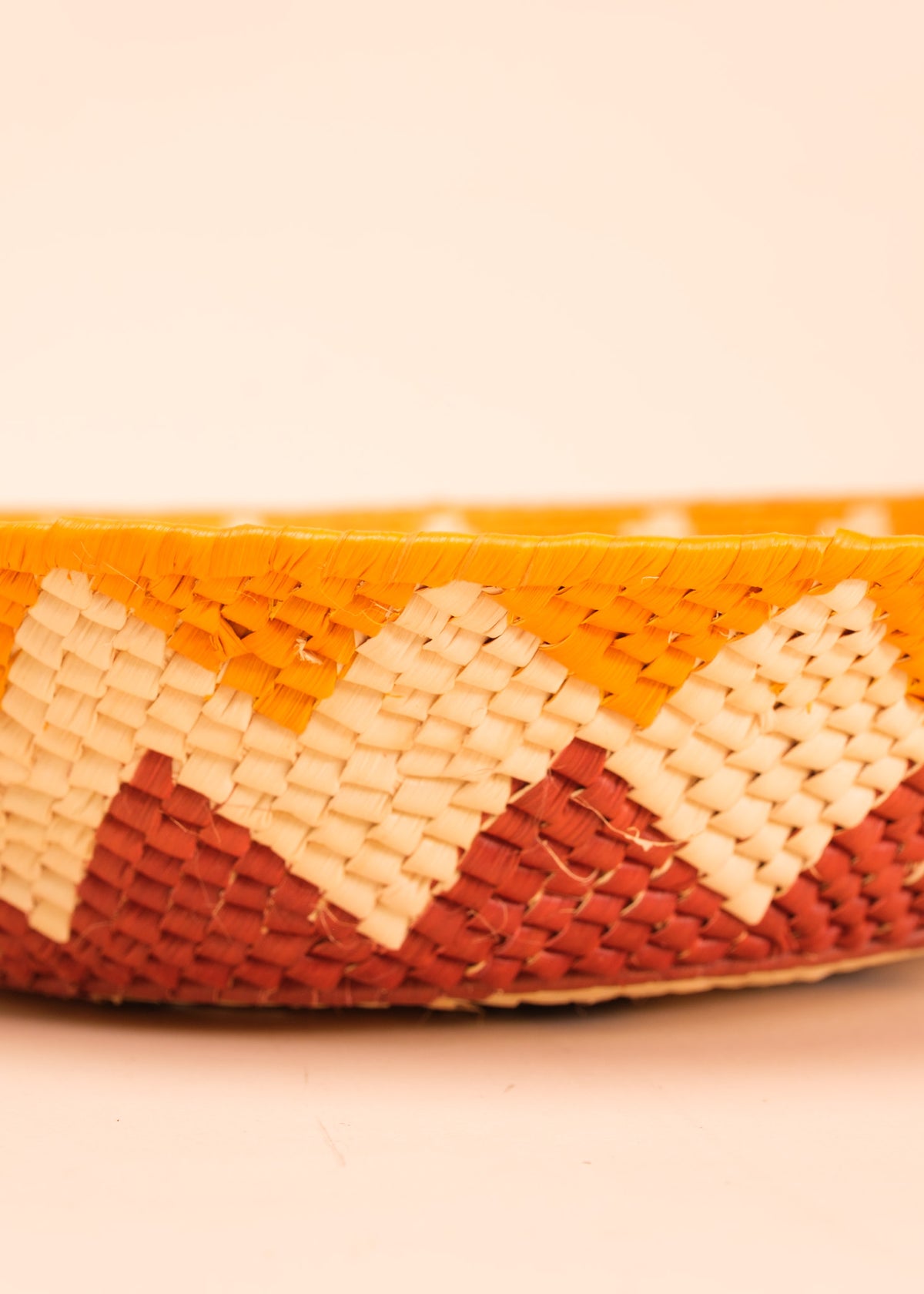 Cesto fruteira Tramas e Cores | Tucum Brasil