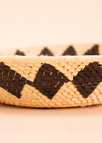 Cestos_Indigenas_065_cestarias-+tecume-da-amazonia-cestos-indigena-comprar-banner-site-tucum