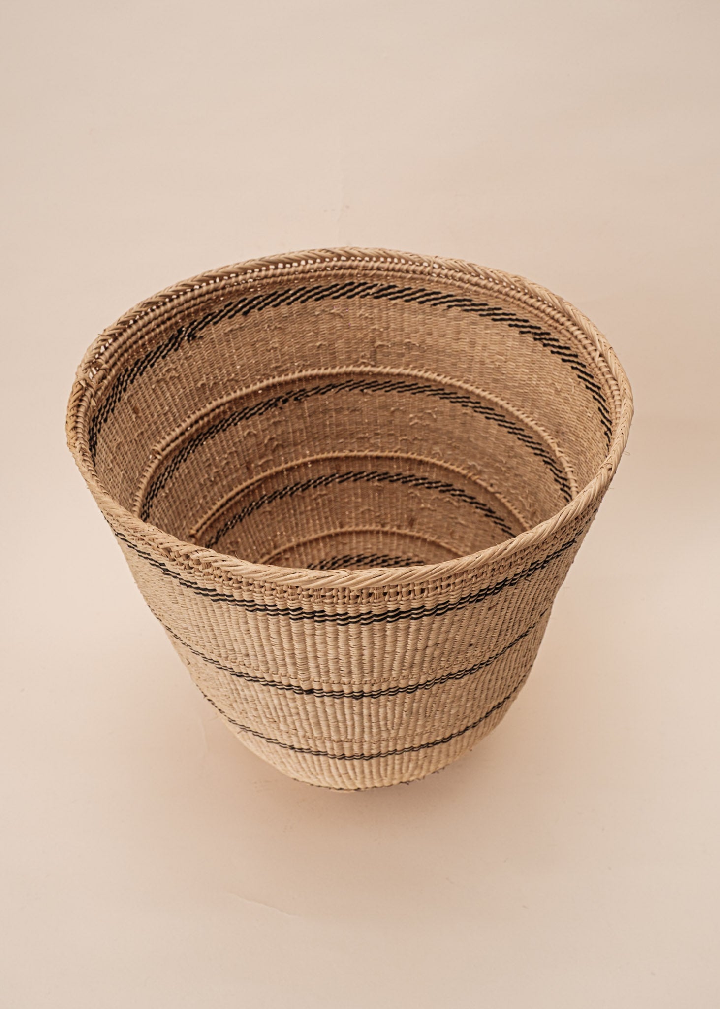 Cesto Wii Yanomami - Arte indígena Imagem secundária do produto