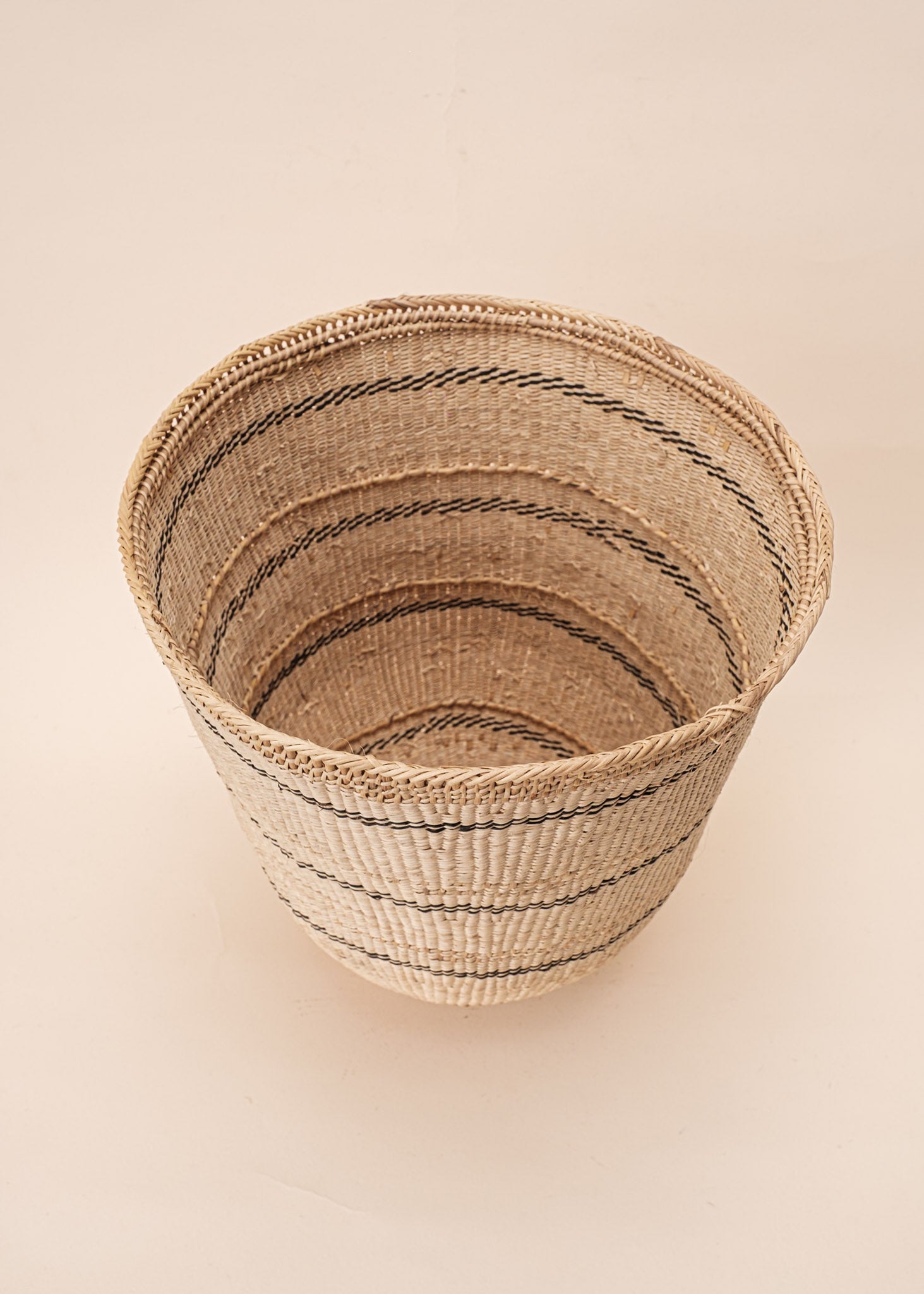 Cesto Wii Yanomami - Arte indígena Imagem secundária do produto