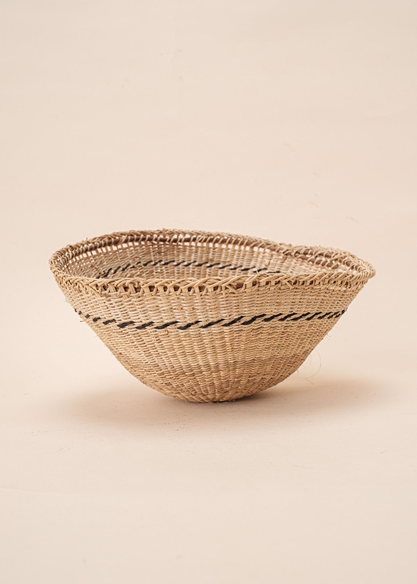 Cesto Xotehe Yanomami - Arte indígena | Tucum Brasil Imagem principal do produto