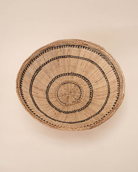 Cestos_Indigenas_227_cestarias-yanomami-cestos-indigena-comprar-banner-site-tucum