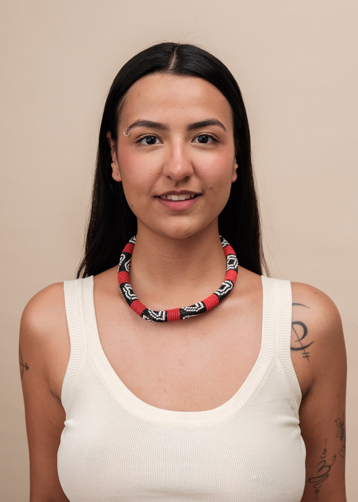 Colar Coral de Miçangas | Kamayurá