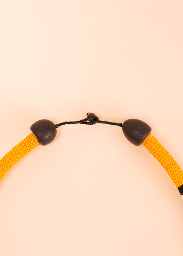 Colar coral Kuikuro - Joia Indígena | Tucum Brasil