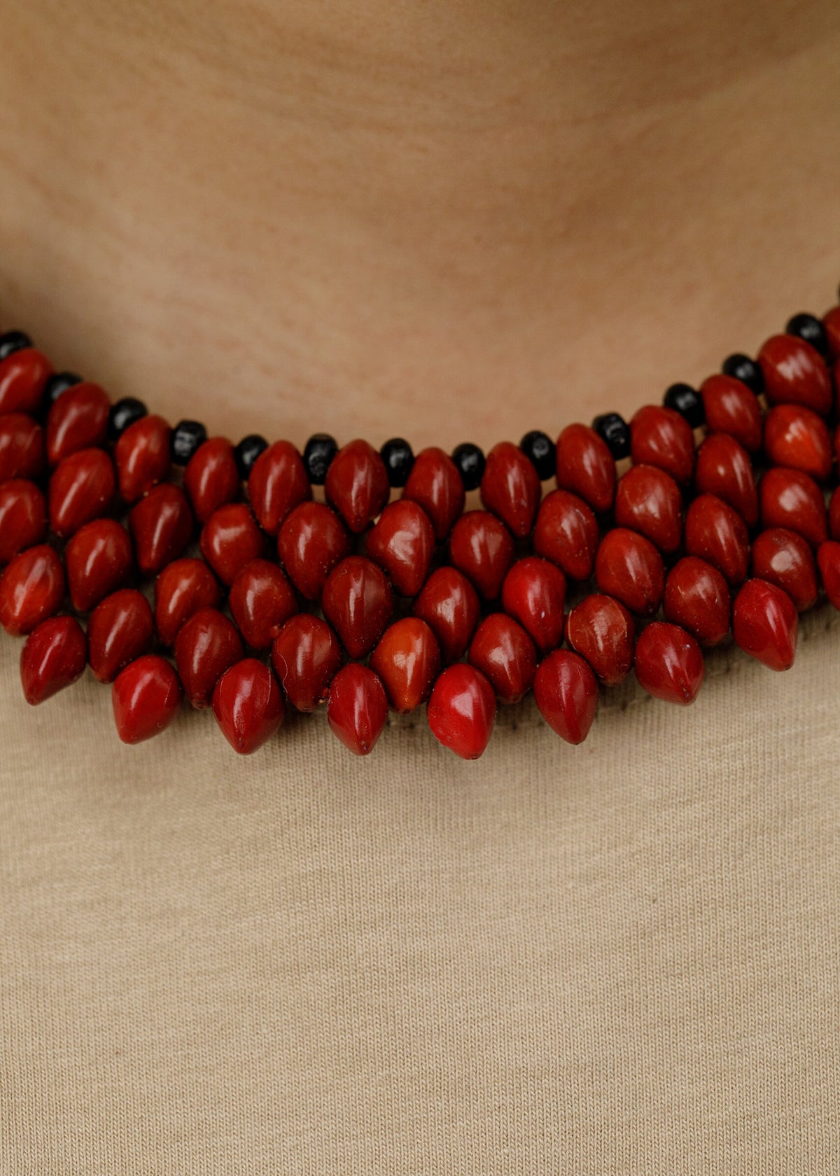 Gargantilha indígena de sementes | Pataxó