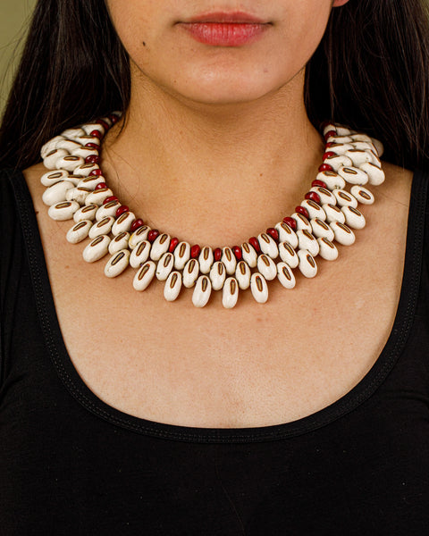 Gargantilha indígena de sementes | Pataxó