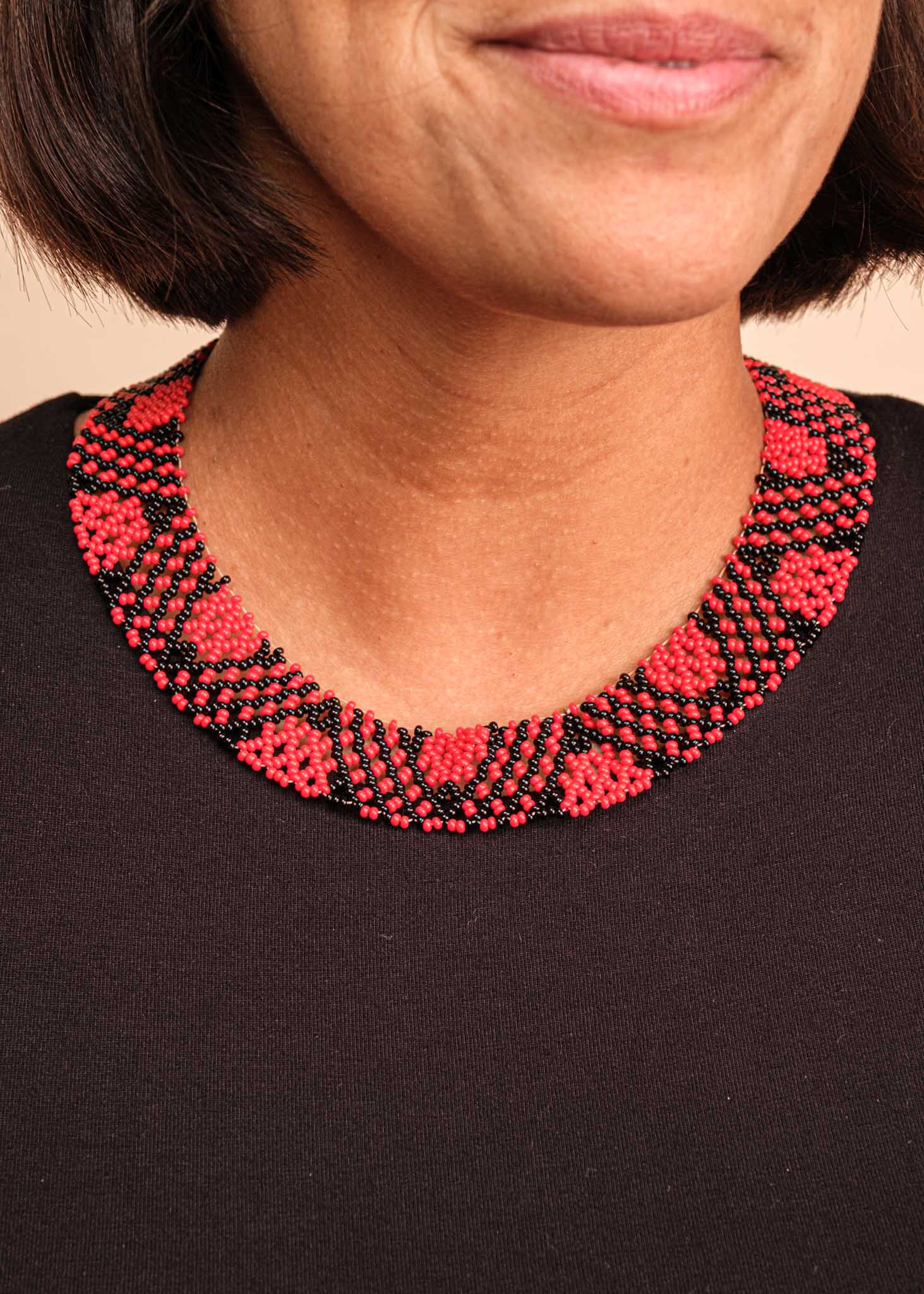 Gargantilha Waurá - Joia indígena | Tucum Brasil Imagem principal do produto