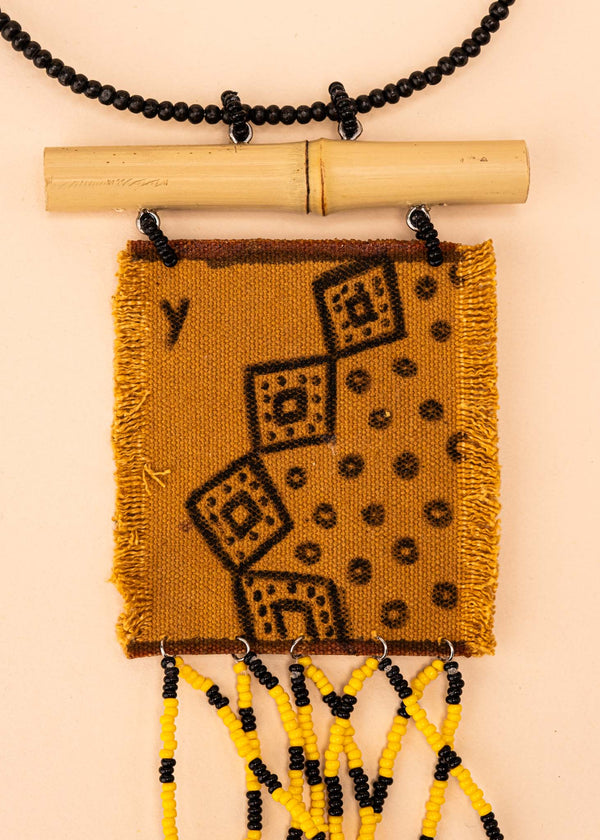 Colar de Lona e Miçangas | TWINS, As Cariocas