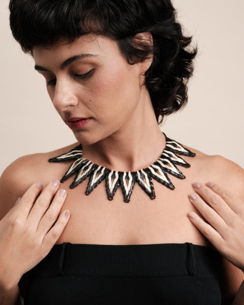 Colar indígena de tucum e sementes | Tembé