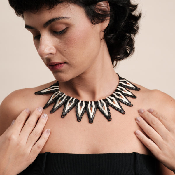 Colar indígena de tucum e sementes | Tembé