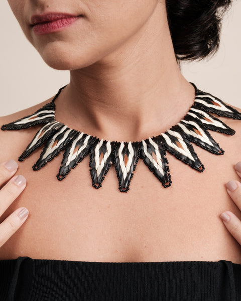 Colar indígena de tucum e sementes | Tembé