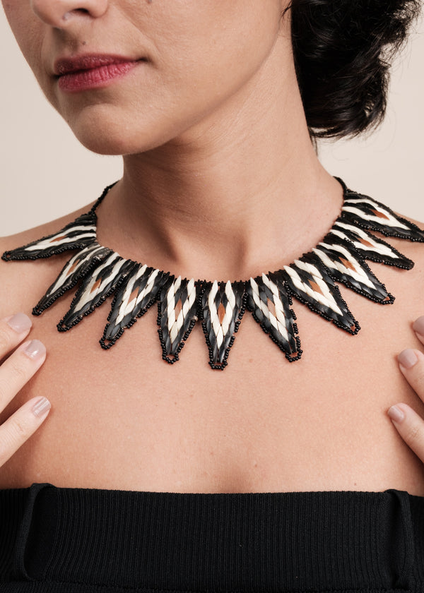 Colar indígena de tucum e sementes | Tembé