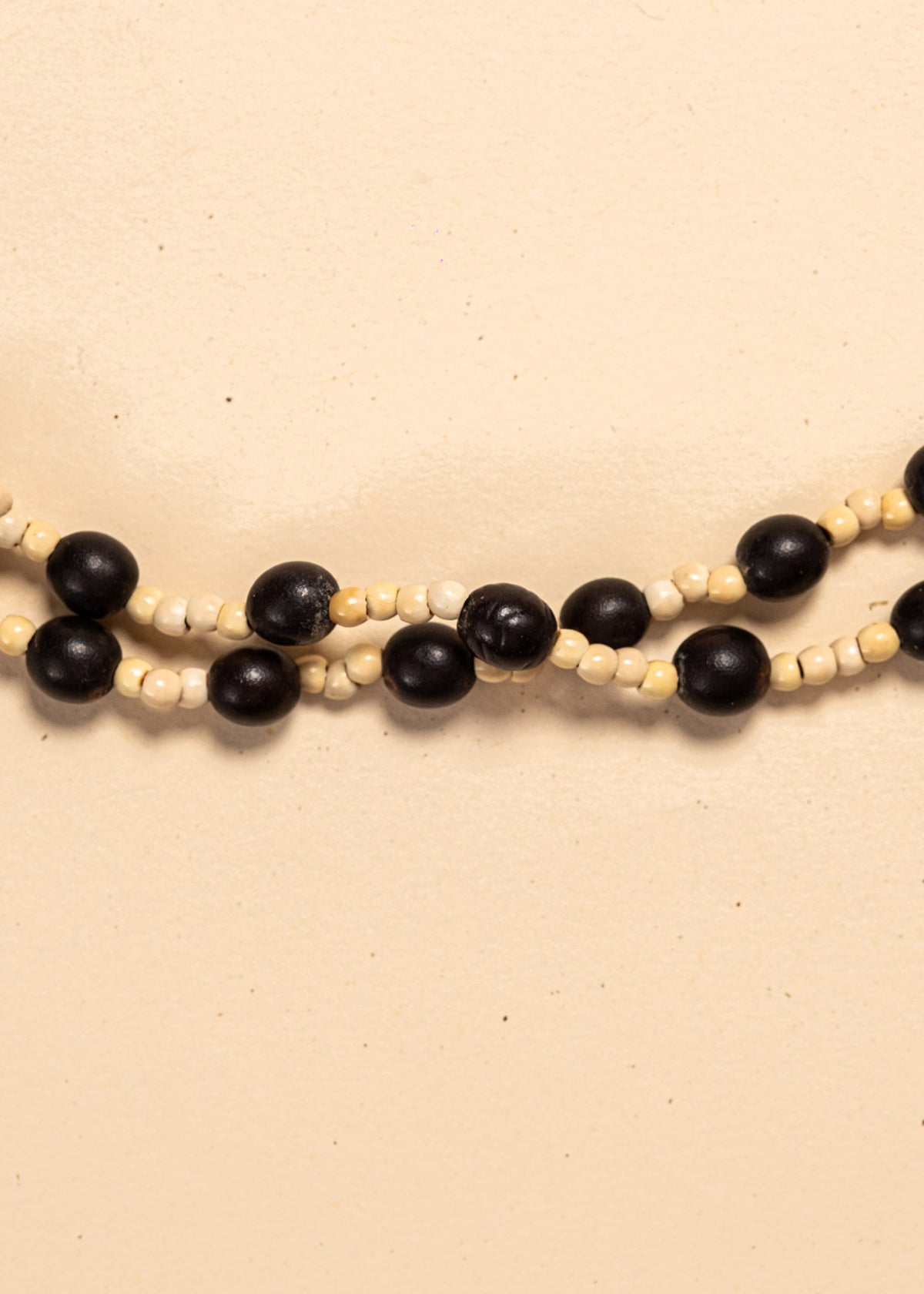 Colar duas voltas de Tucum e Sementes | Surui