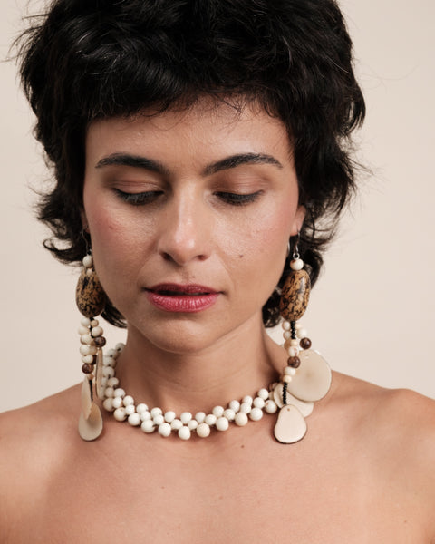 Colar sementes de açai | TWINS, As Cariocas