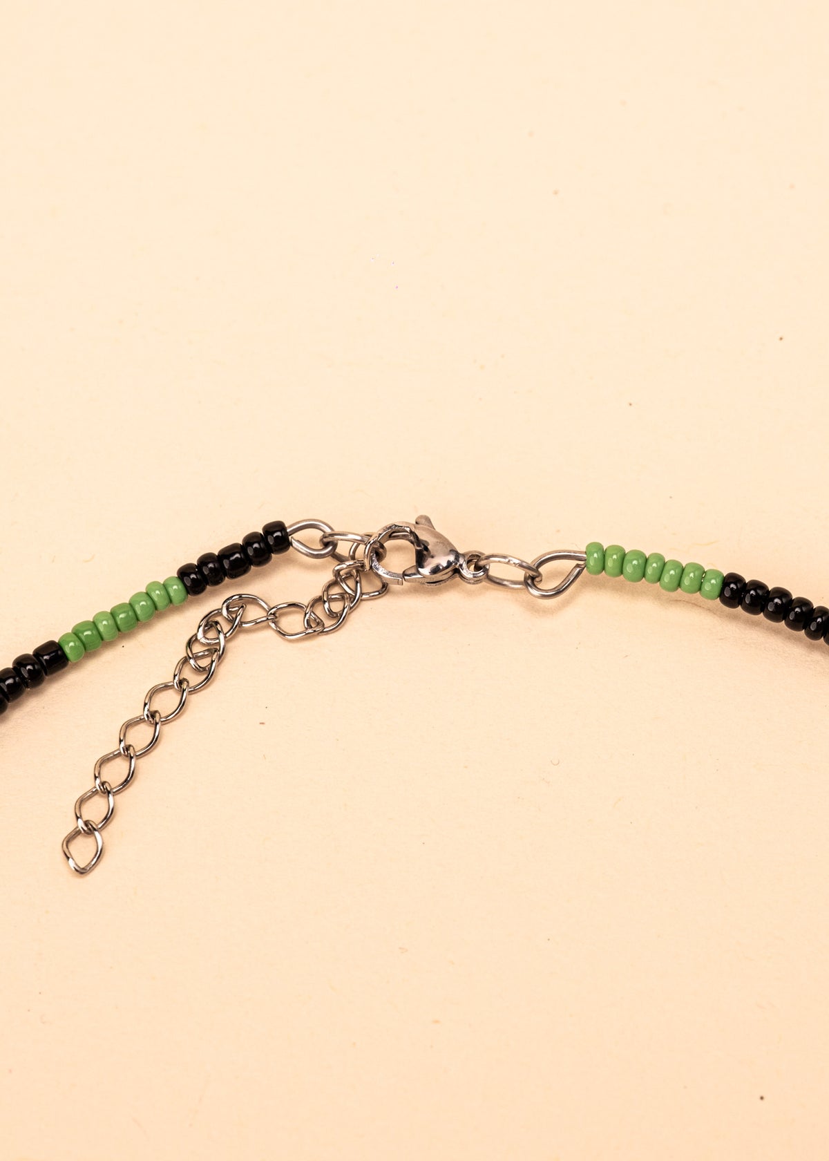 Colar curto de miçangas | TWINS, As Cariocas