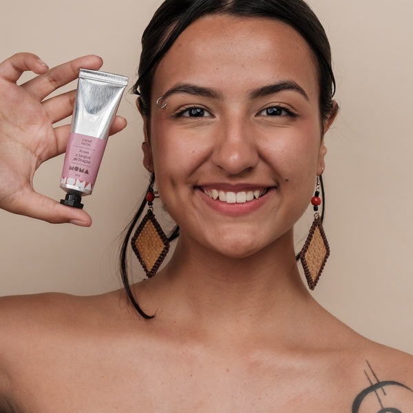 Kit brincos Taurepang + creme facial Rosas | TUCUM