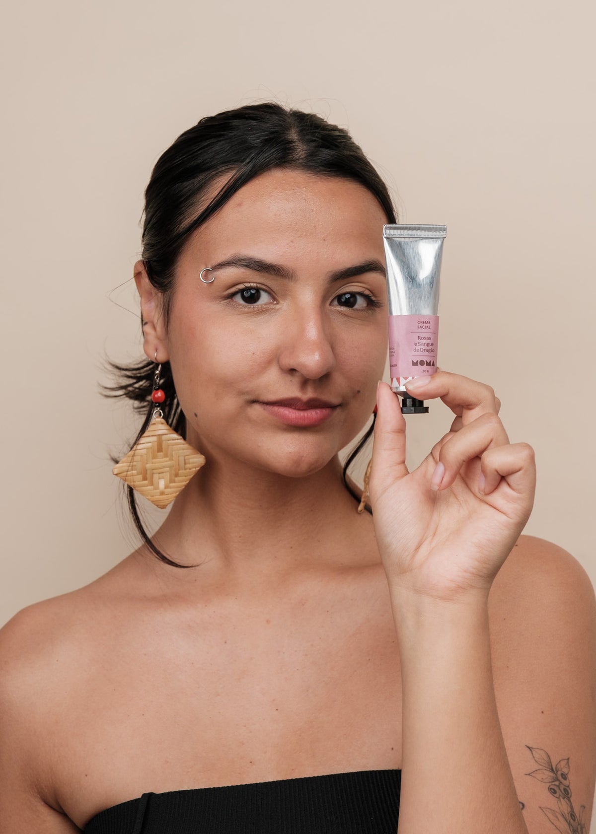 Kit brincos Taurepang + creme facial Rosas | TUCUM