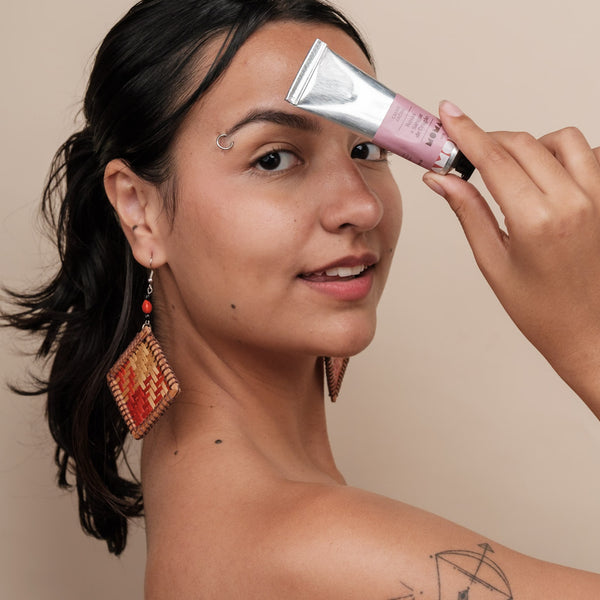 Kit brincos Taurepang + creme facial Rosas | TUCUM