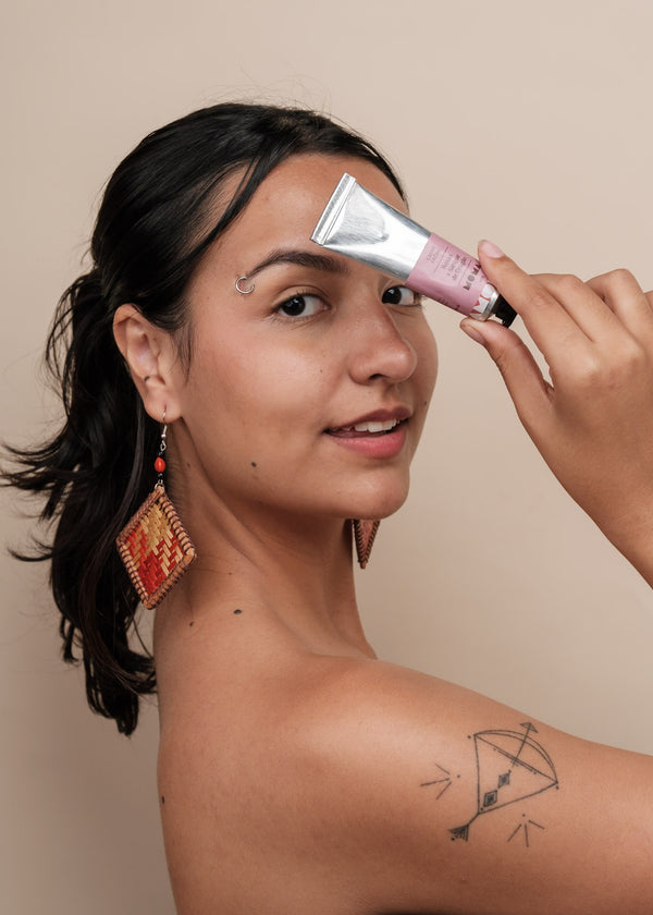 Kit brincos Taurepang + creme facial Rosas | TUCUM