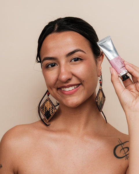 Kit brincos Taurepang + creme facial Rosas | TUCUM