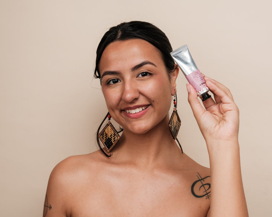 Kit brincos Taurepang + creme facial Rosas | TUCUM