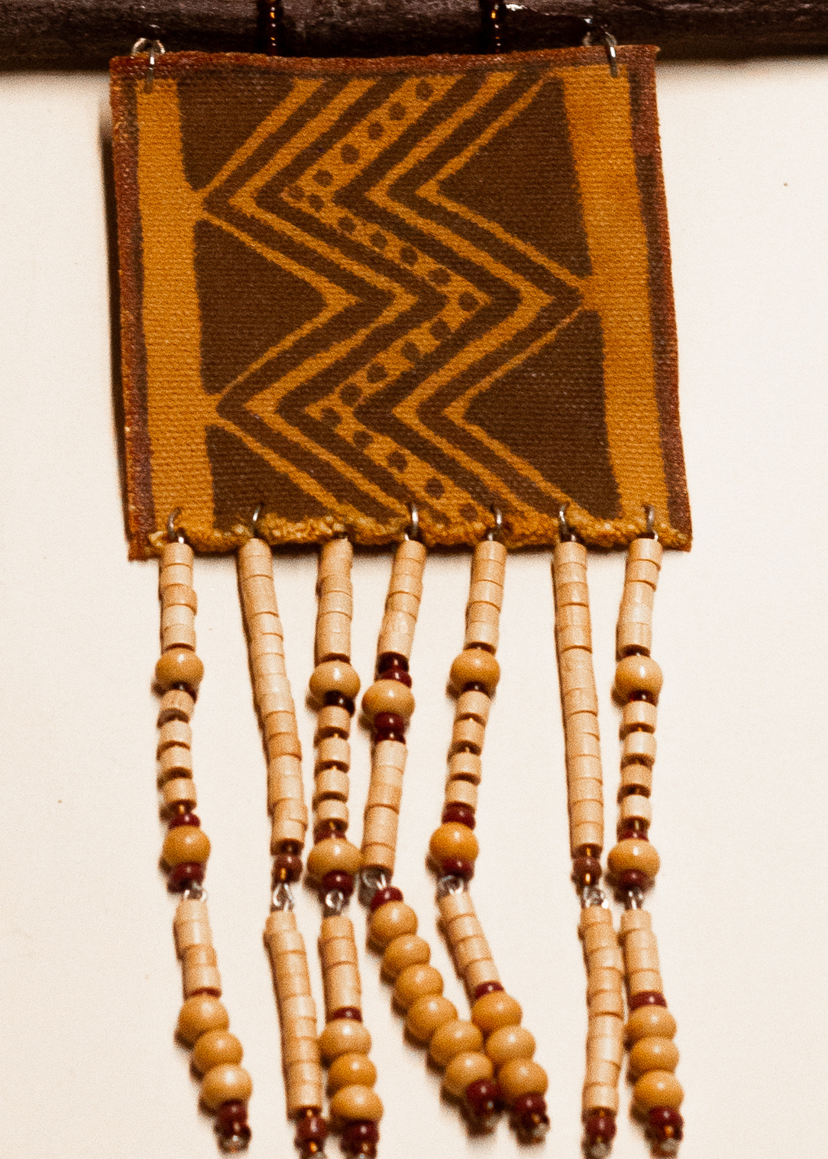 Colar de Lona e Miçangas | TWINS, As Cariocas