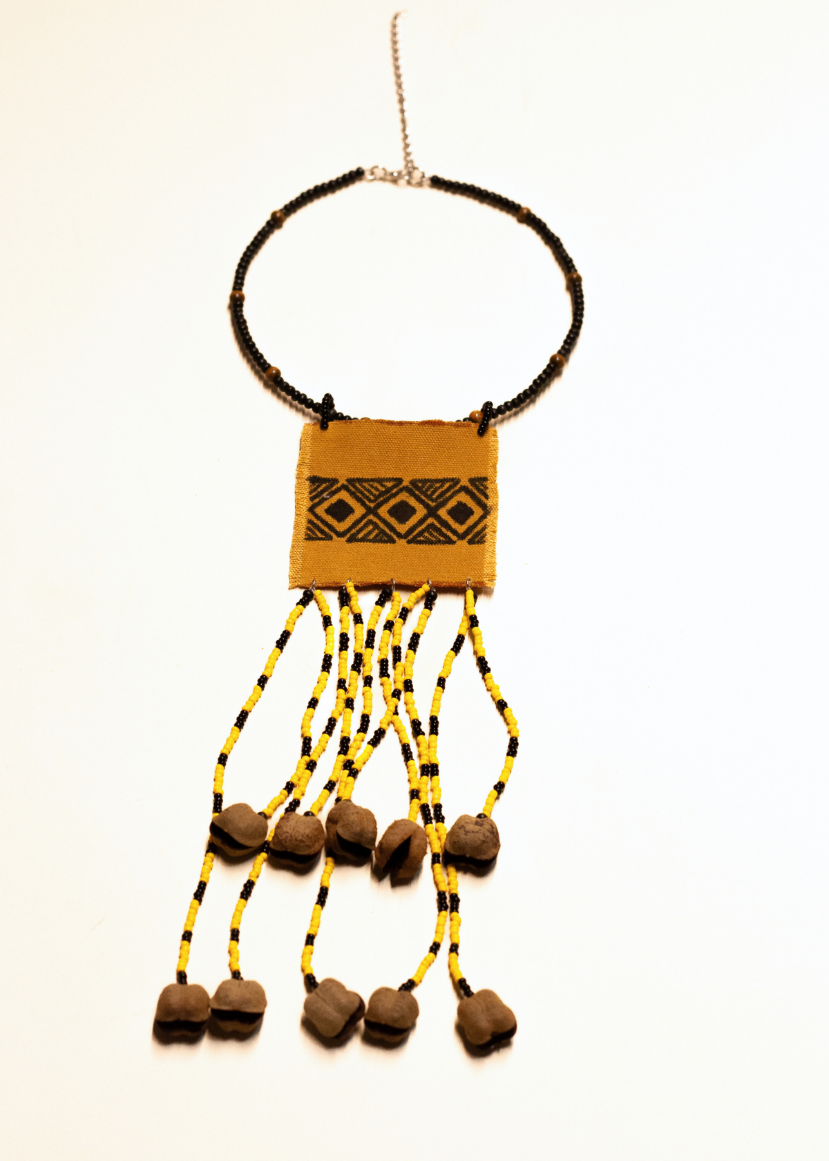 Colar de Lona e Miçangas | TWINS, As Cariocas